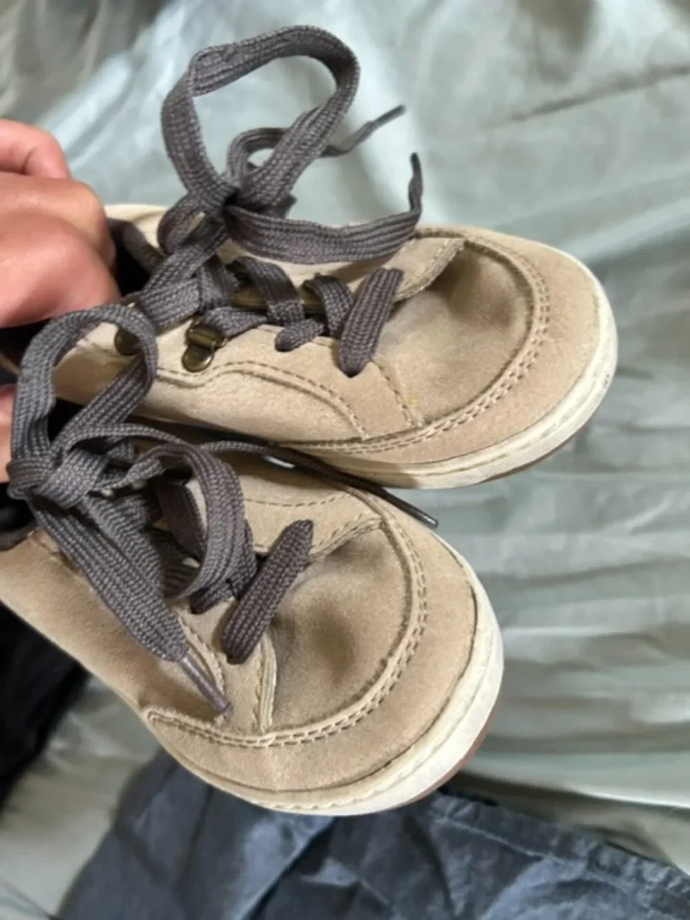 kids size 10   boy boys casual dress shoes tan sneakers ten